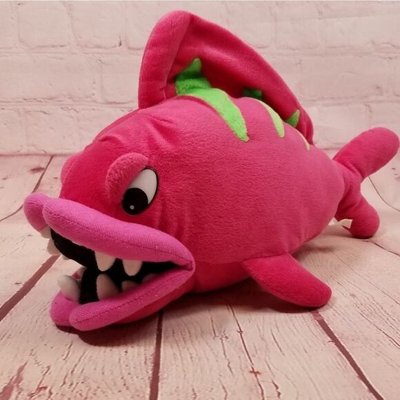 Fish with large teeth - Picture 2 of 4